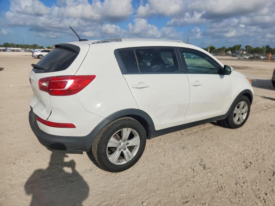 2013 KIA Sportage lx