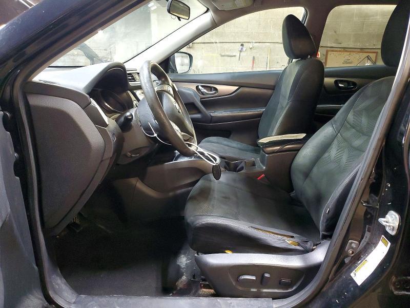 2015 Nissan Rogue sv