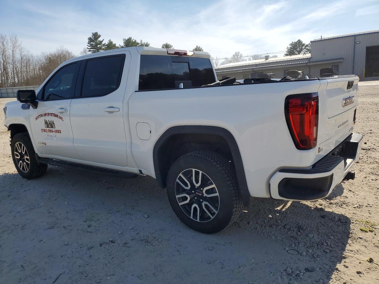 2025 GMC Sierra