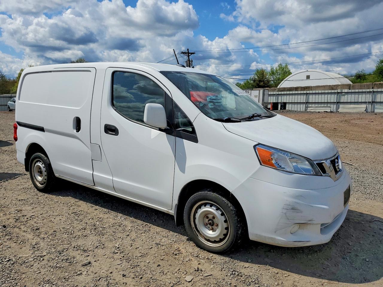 2015 Nissan NV200 SV