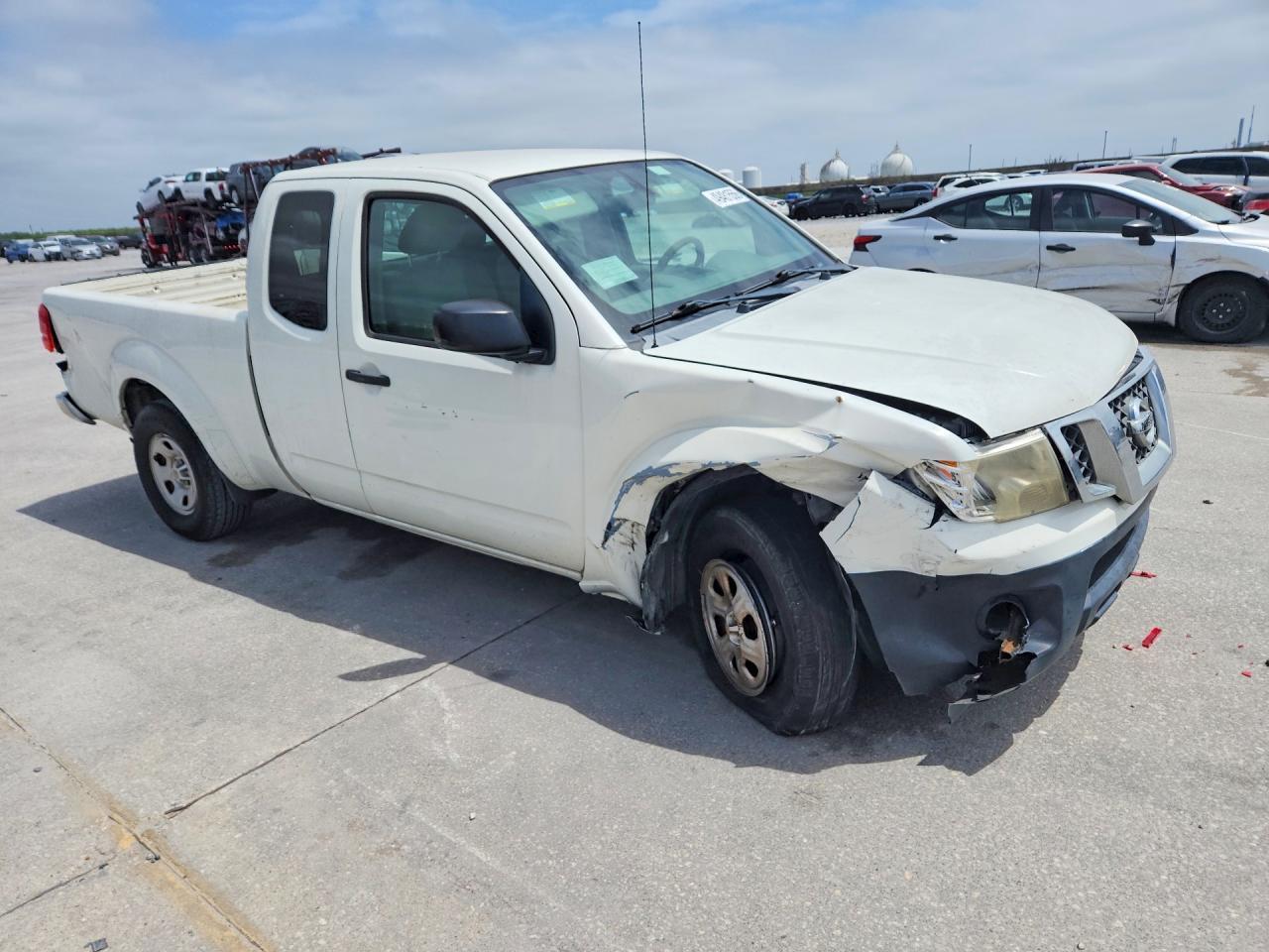 2014 Nissan Frontier S