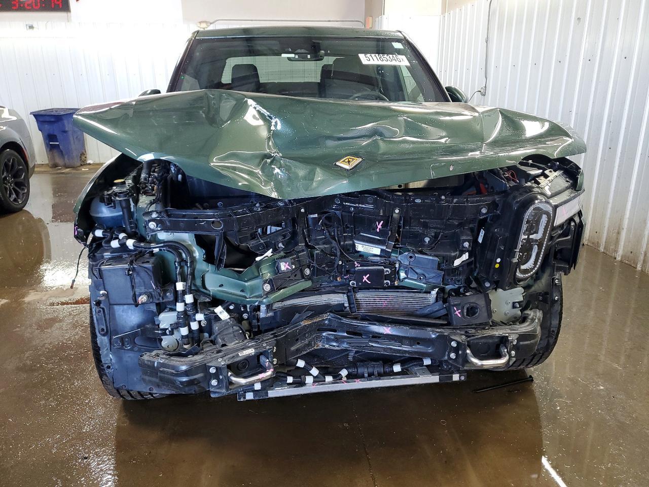 2023 Rivian R1T Adventure