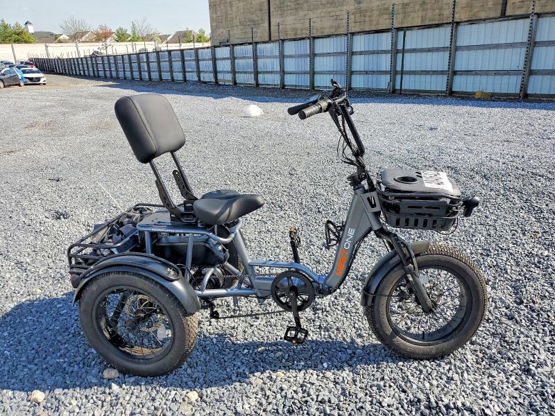 2025 Other Automobile Onetrike Breeze