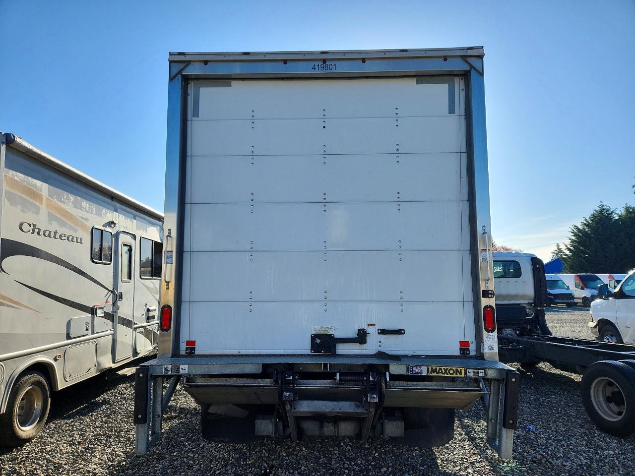 2022 Isuzu NPR HD BOX Truck