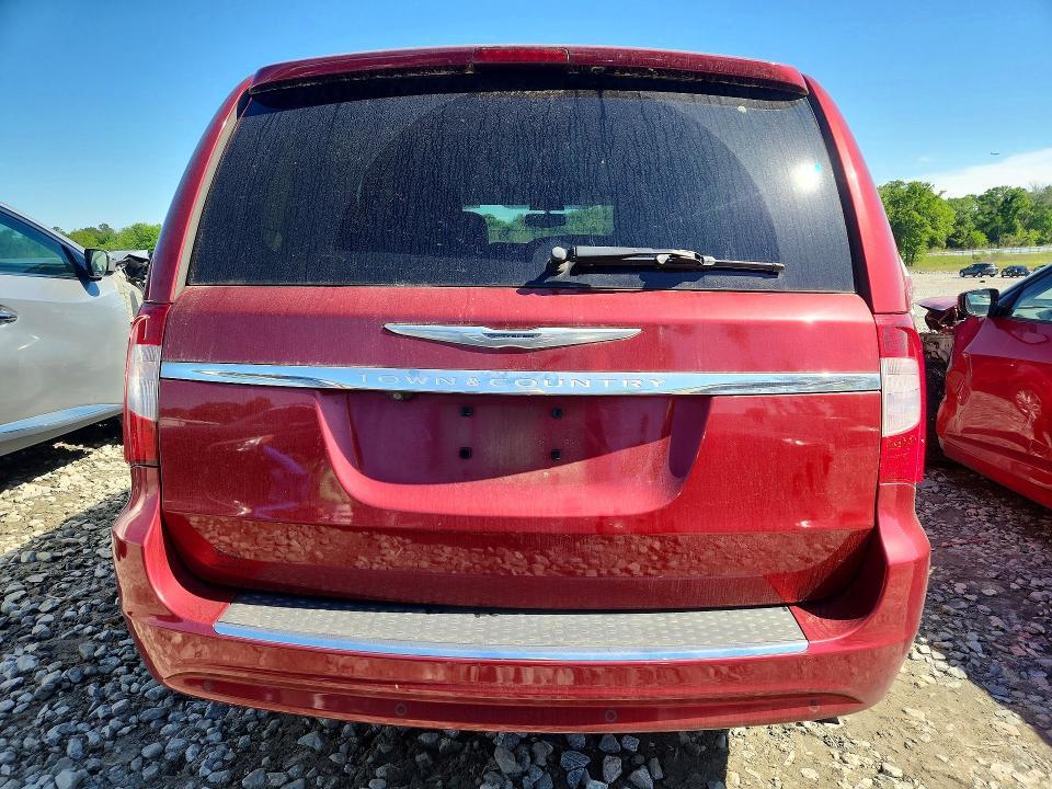 2015 Chrysler Town & Country Touring l
