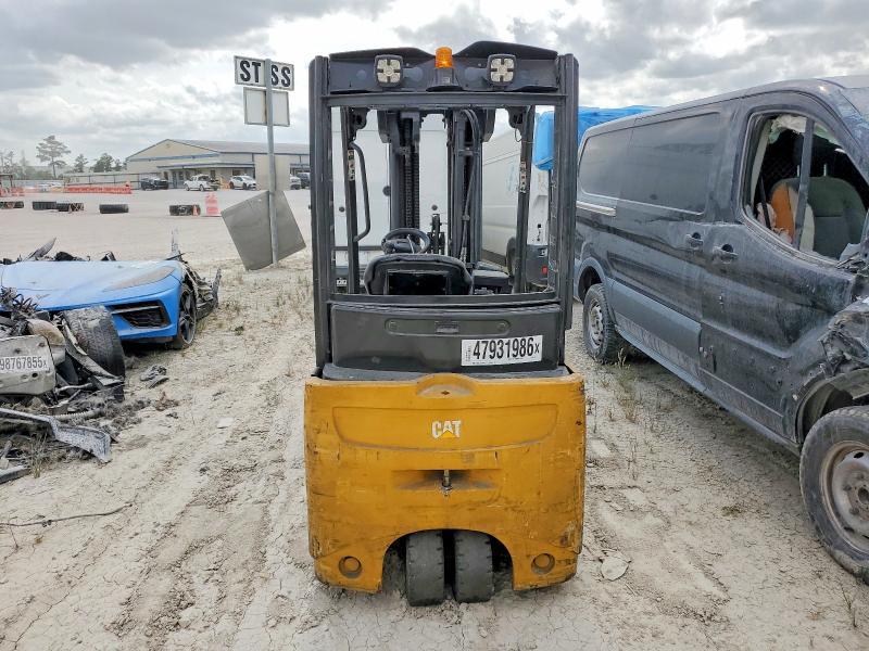 2014 Caterillar 2014 Caterpillar 2ET4000 Forklift