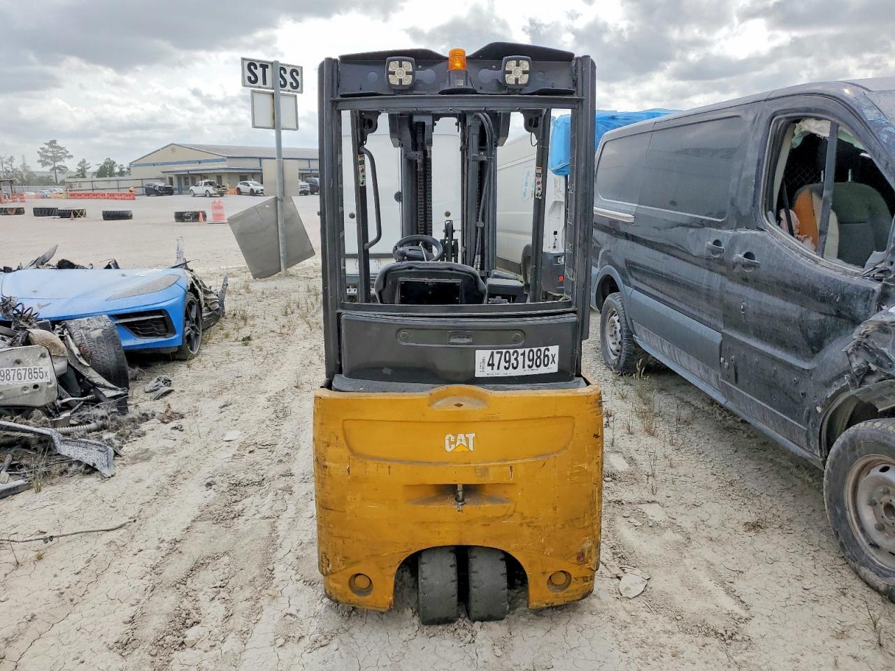 2014 Caterillar 2014 Caterpillar 2ET4000 Forklift