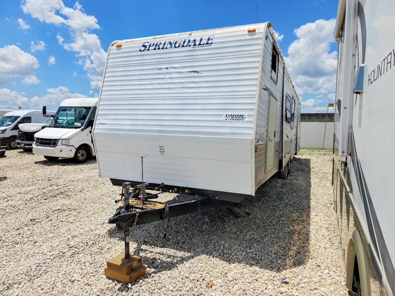 2010 Key Stone Recreational Vehicle (RV)