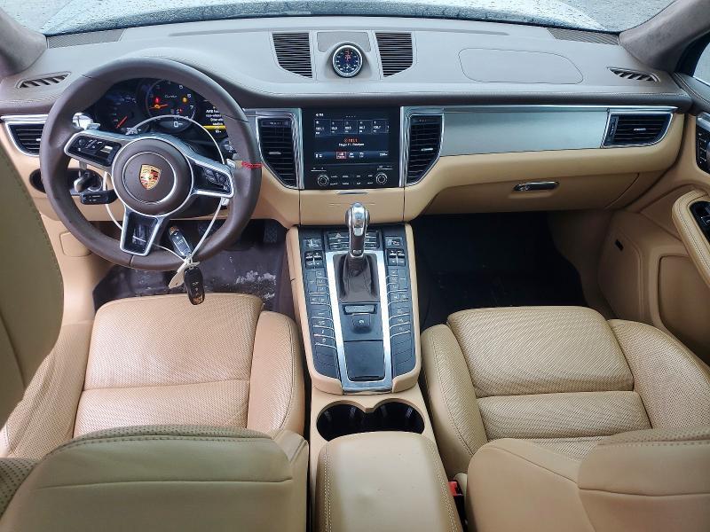2018 Porsche Macan Turbo