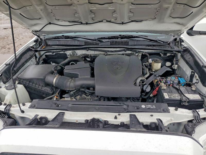 2018 Toyota Tacoma SR V6