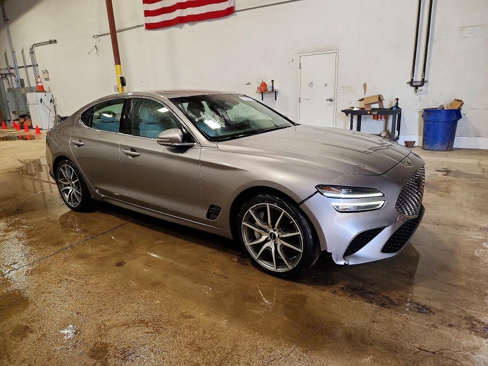 2024 Genesis G70 2.5t Standard