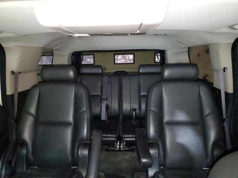2010 Cadillac Escalade Luxury