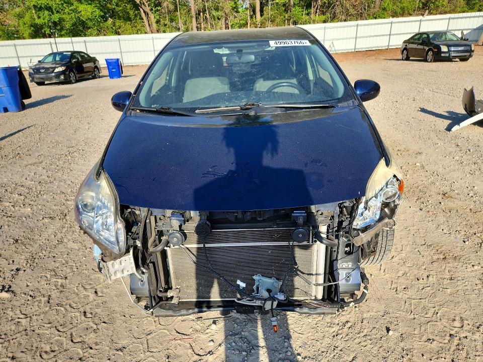 2015 Toyota Prius two