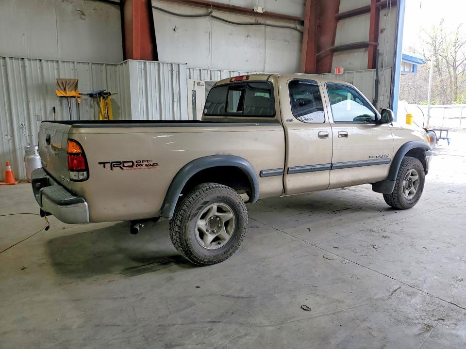2002 Toyota Tundra SR5 V8
