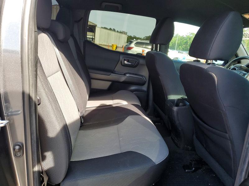 2023 Toyota Tacoma trd Off-road