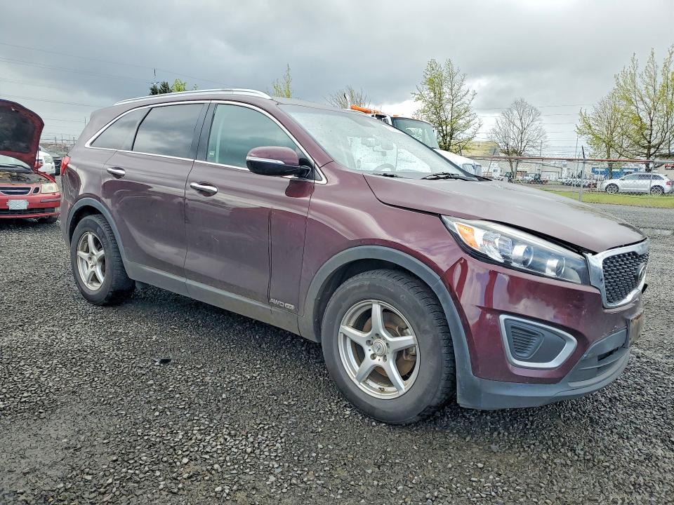 2016 KIA Sorento lx V6