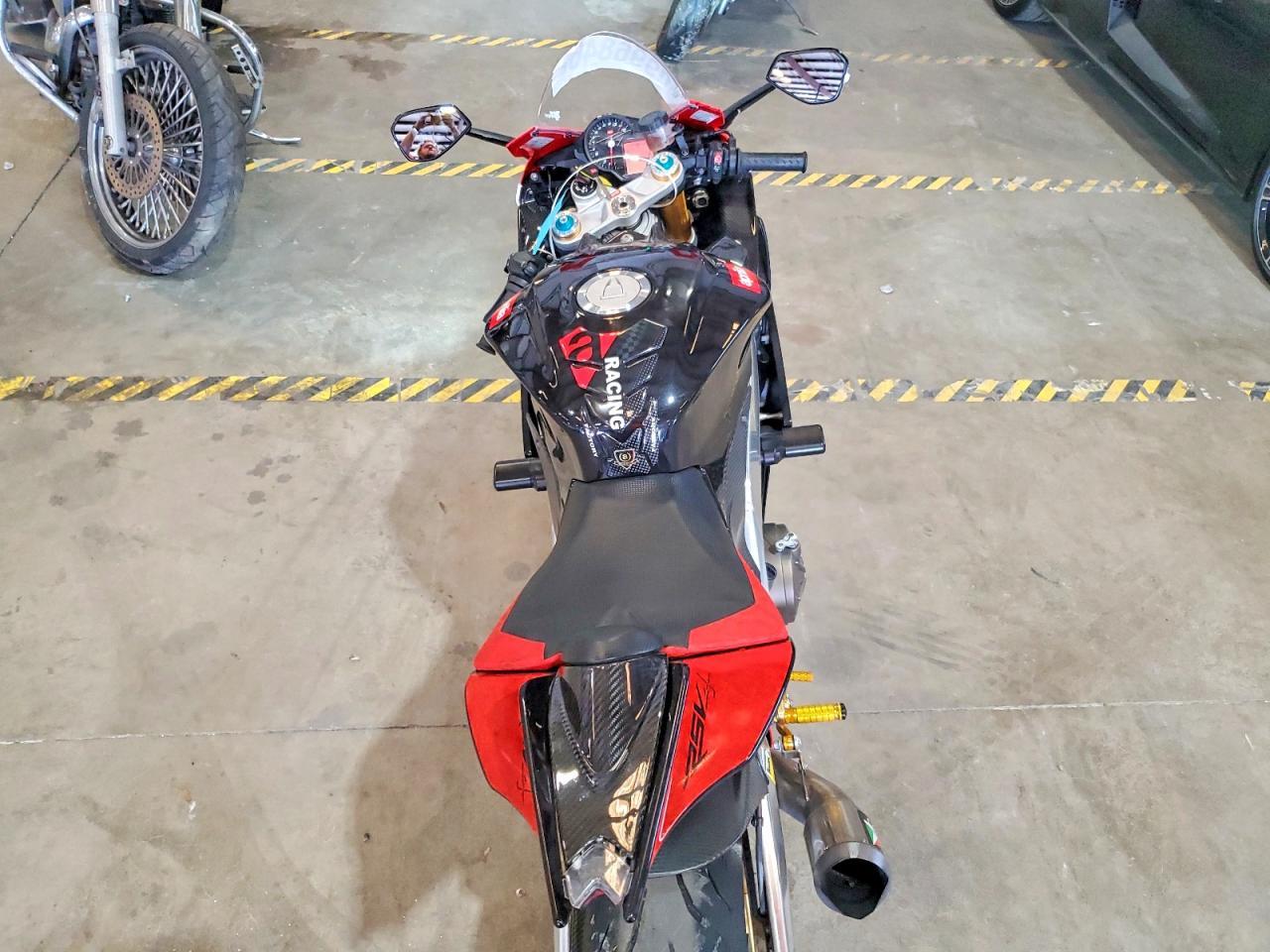 2013 Aprilia RSV4 R-Factory