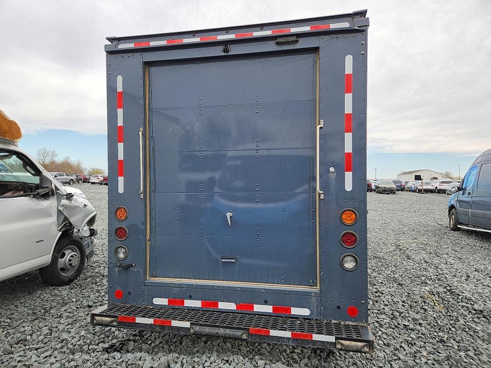 2021 Ford Transit Delivery Truck