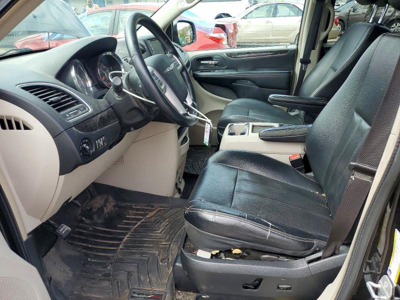 2014 Chrysler Town & Country Touring