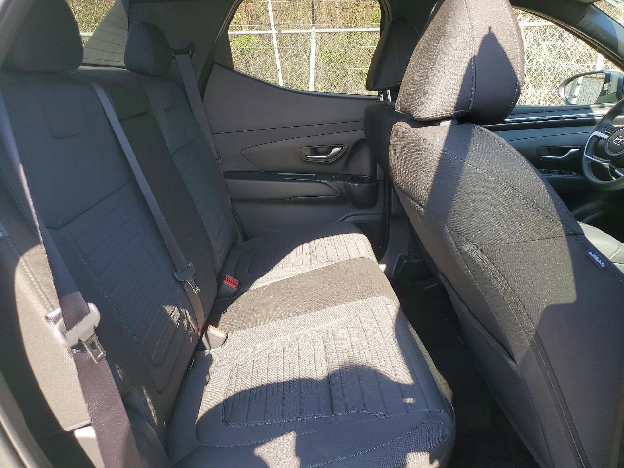 2024 Hyundai Santa Cruz SE