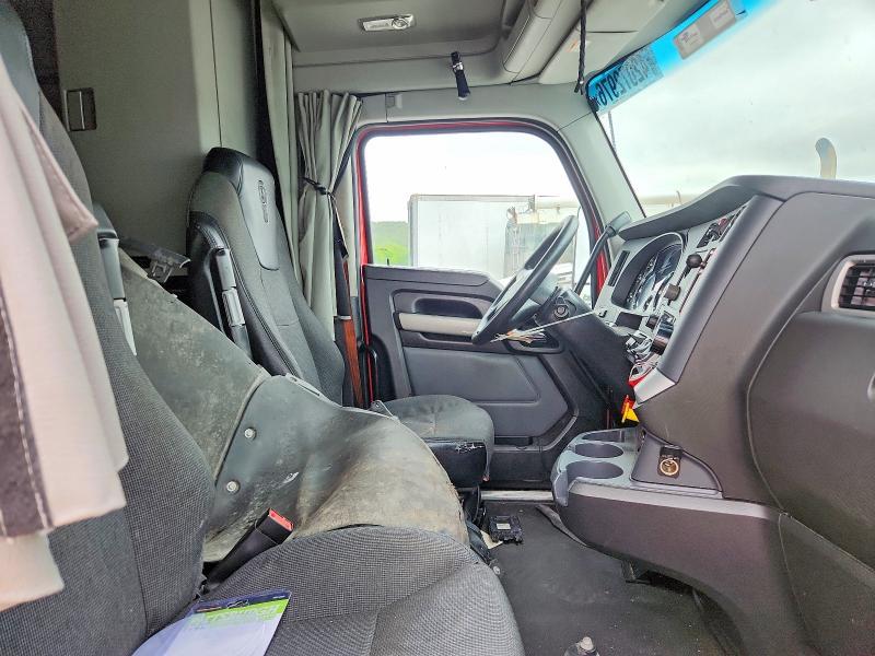 2022 Kenworth T680 Semi Truck