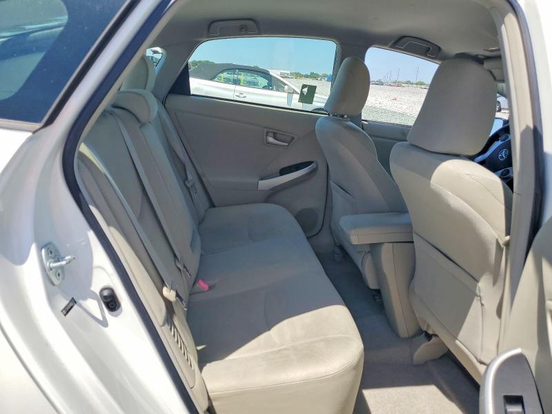 2010 Toyota Prius ii