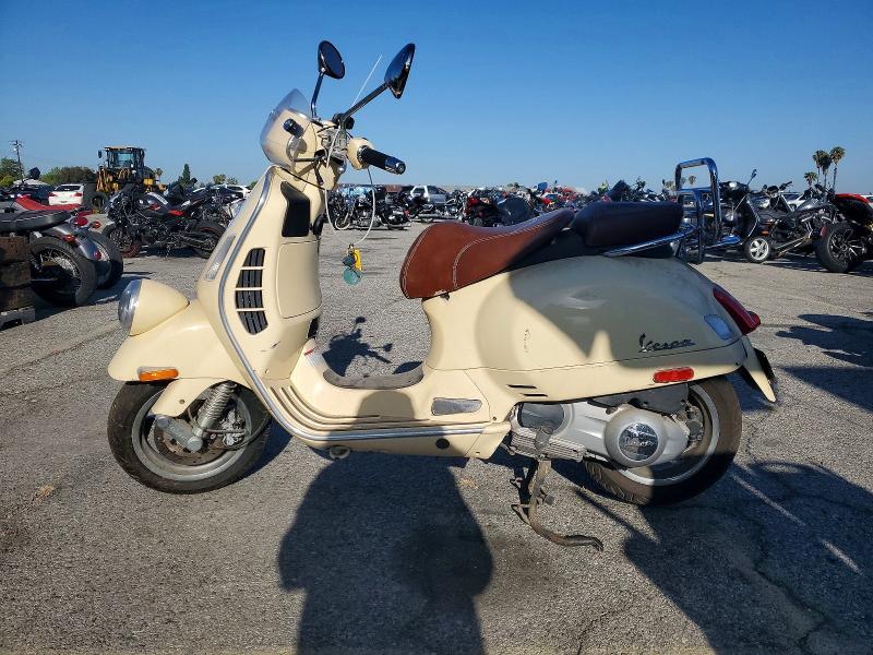 2010 Vespa GTS 300 Super