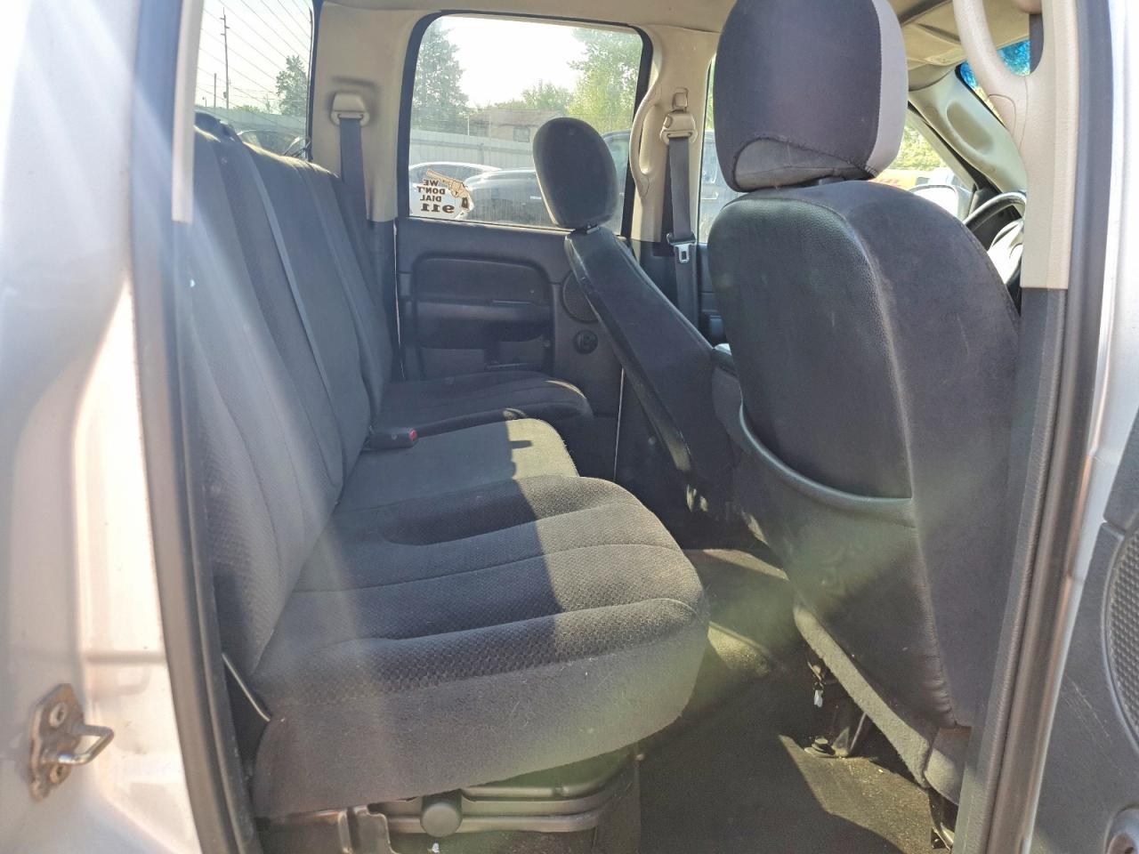 2003 Dodge RAM 1500 ST