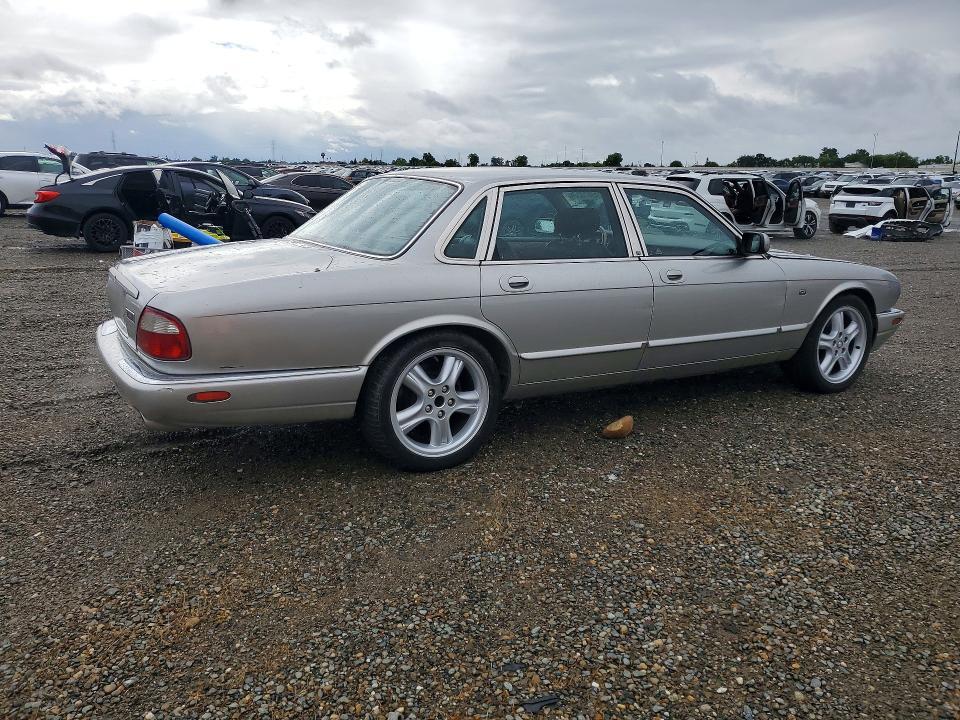 1999 Jaguar XJR