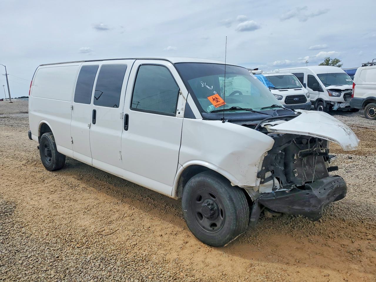 2015 Chev Express G2500