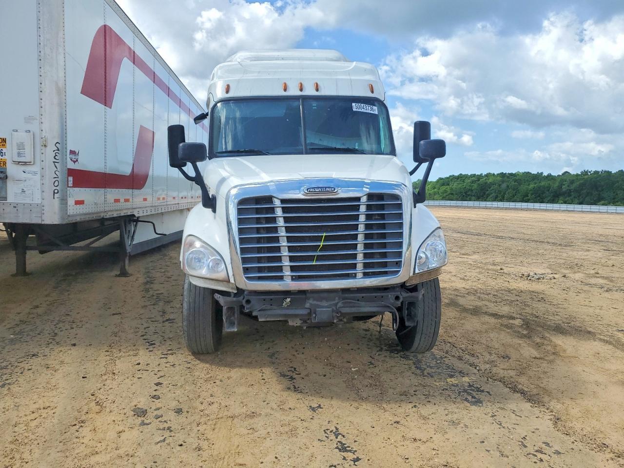 2014 Freigliner 2014 Freightliner Cascadia 125 Semi Truck