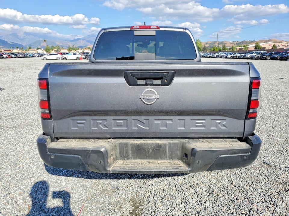 2025 Nissan Frontier S
