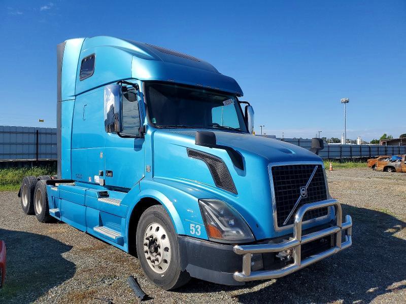 2015 Volvo VN VNL