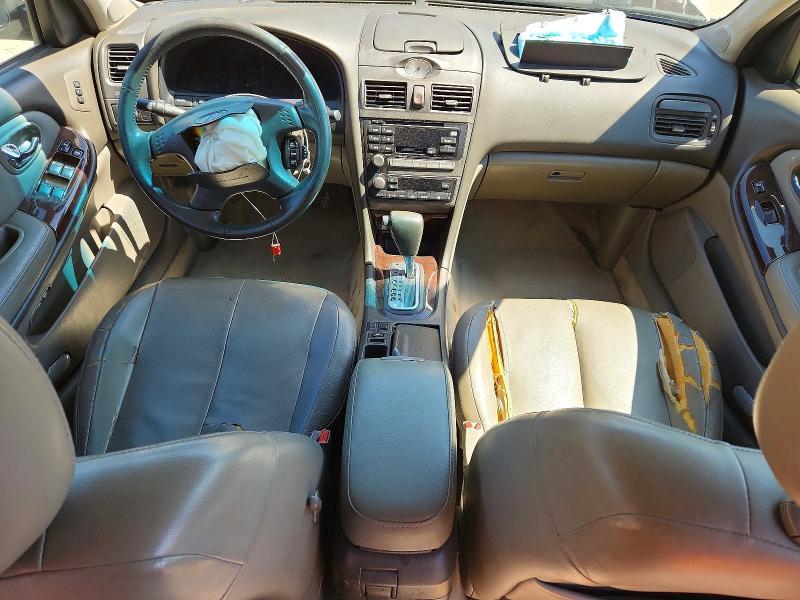 2000 Infiniti I30 Base