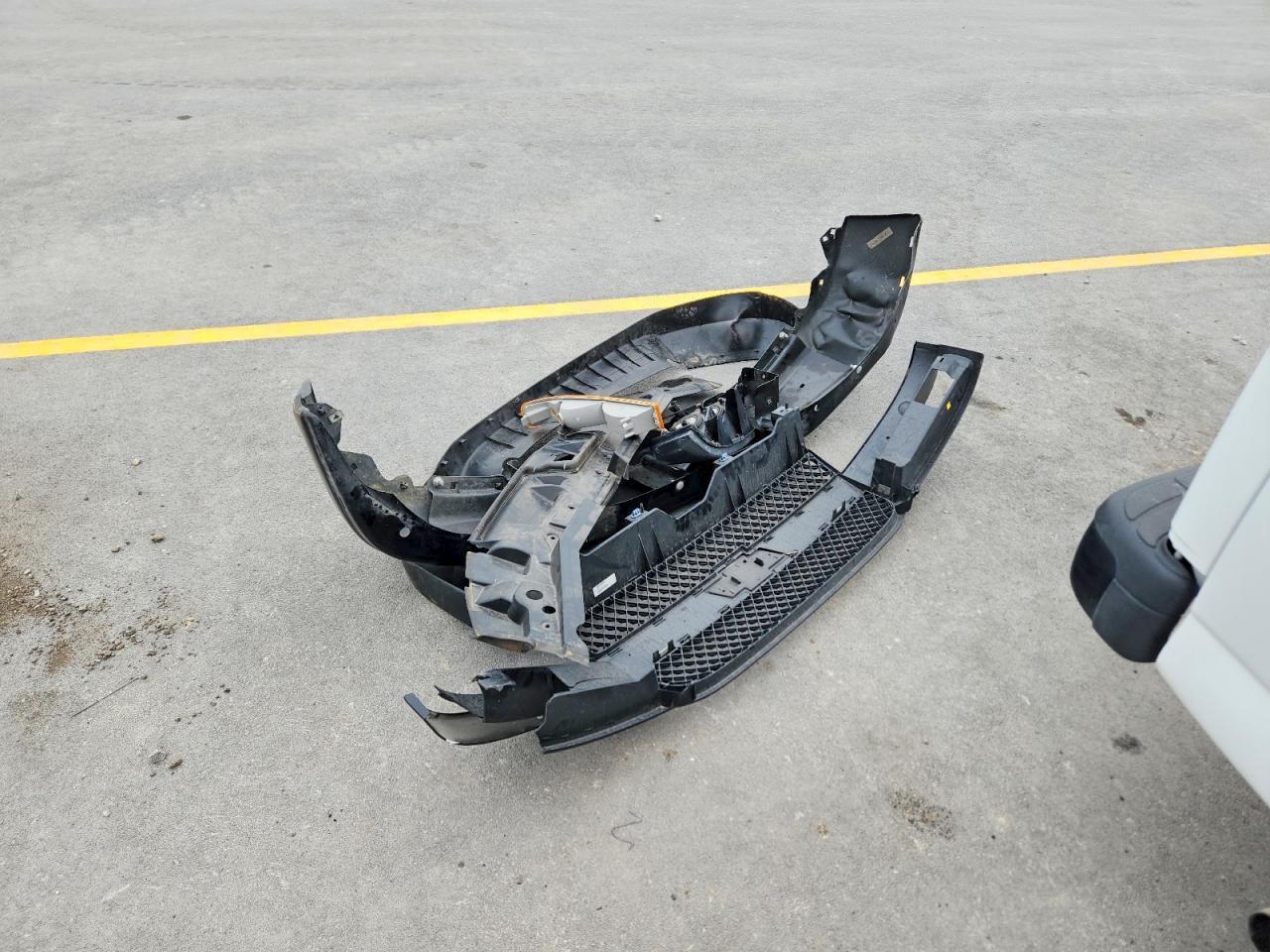 2024 Chevrolet Express G3500 LS