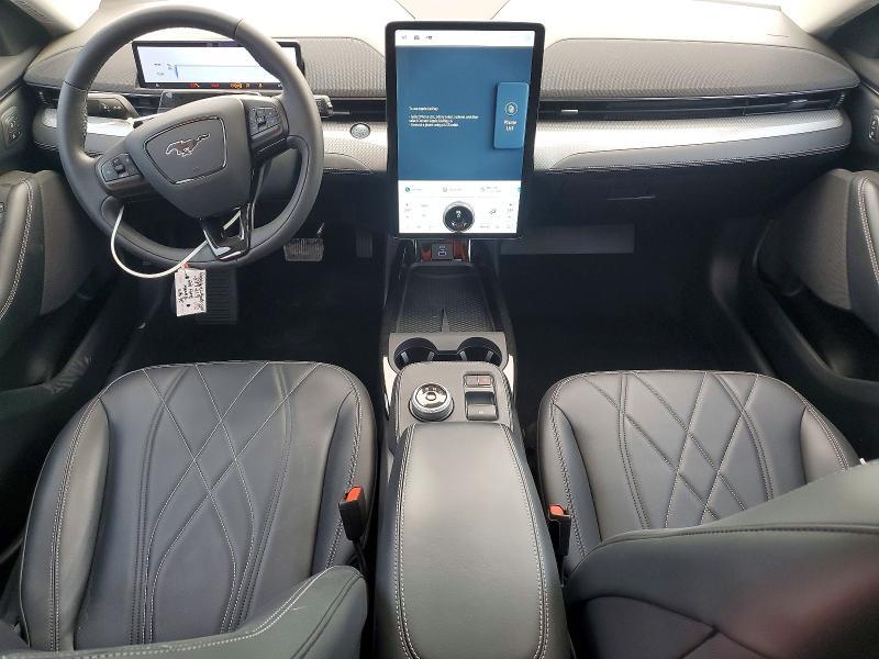 2022 Ford Mustang Mach-e California Route 1