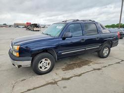 Salvage trucks for sale at Grand Prairie, TX auction: 2005 Chevrolet Avalanche C1500