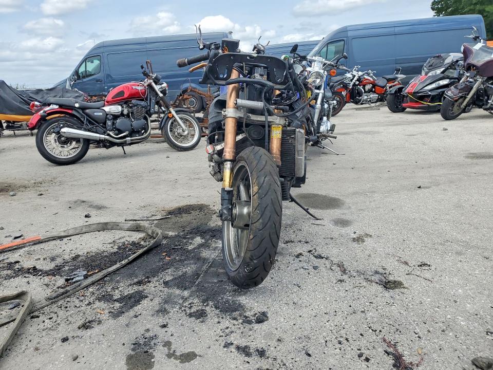 2003 Suzuki GSX1300 R