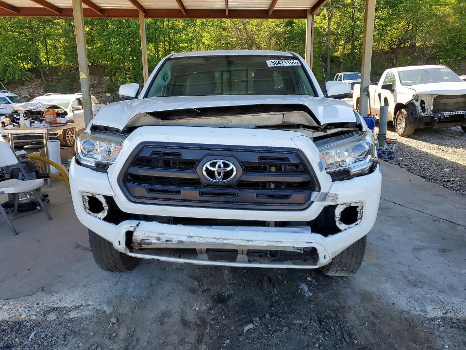 2016 Toyota Tacoma SR