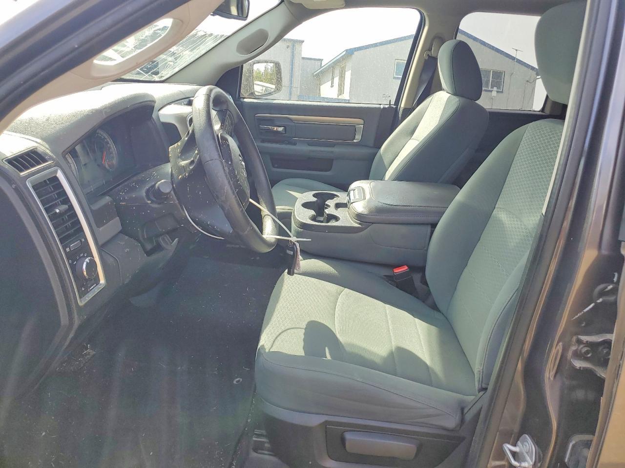 2016 Dodge RAM 1500 SLT