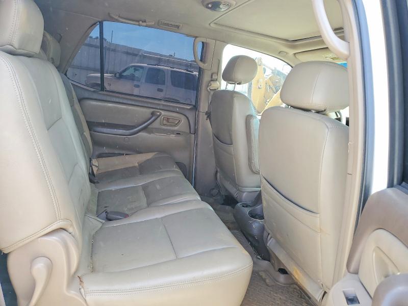 2002 Toyota Sequoia SR5