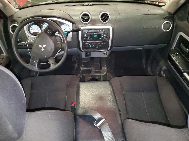 2008 Mitsubishi Raider LS