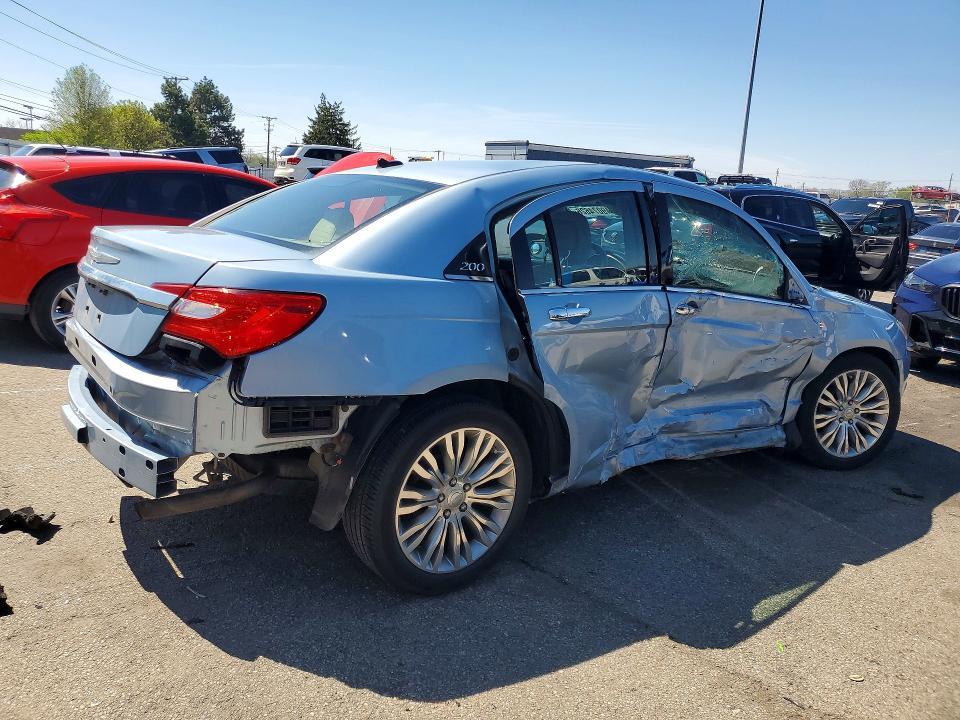 2012 Chrysler 200 Limited