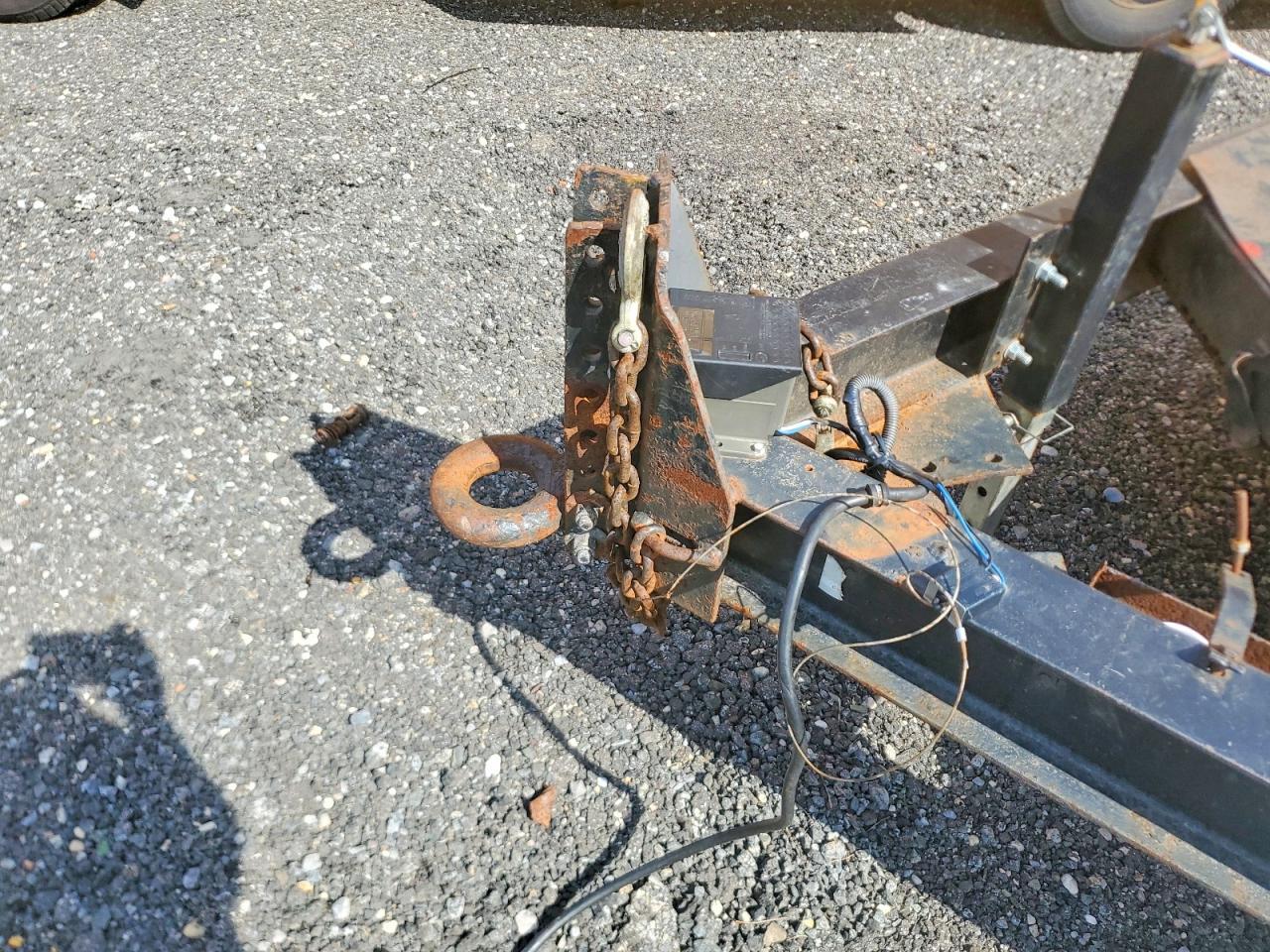 2004 Towmaster Equipment Trailer