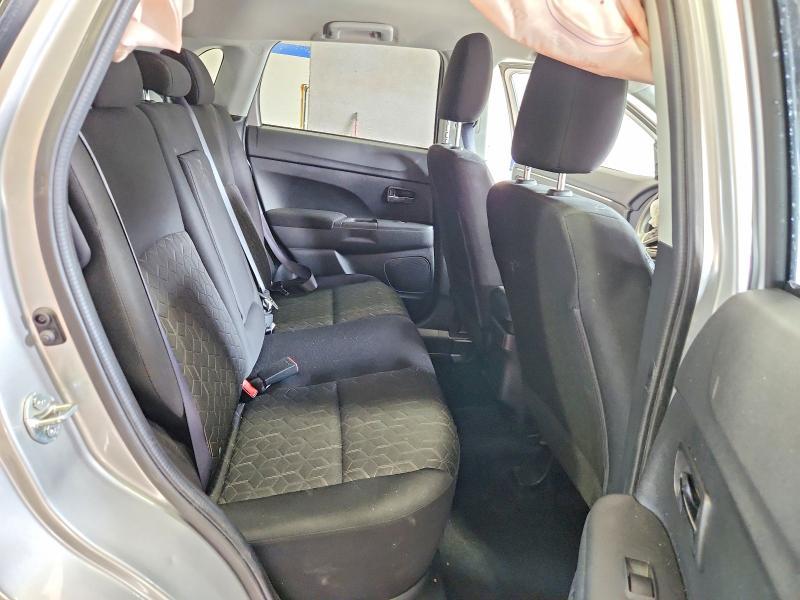 2024 Mitsubishi Outlander Sport s