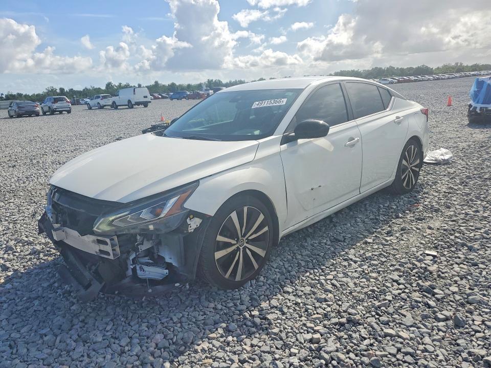 2020 Nissan Altima 2.5 sr