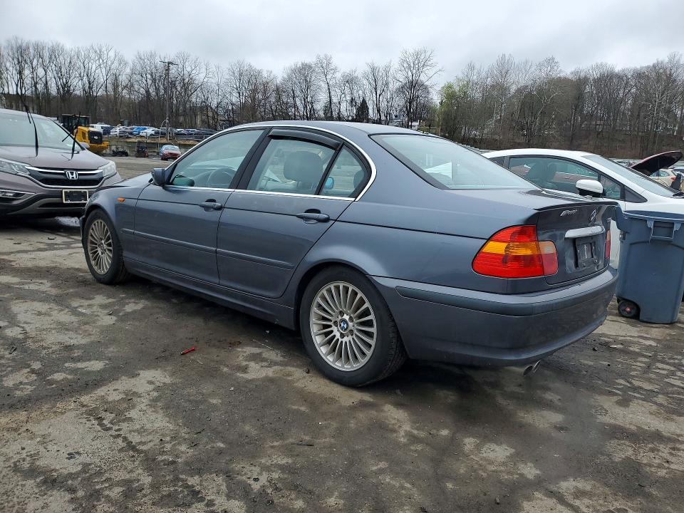 2003 BMW 330 i