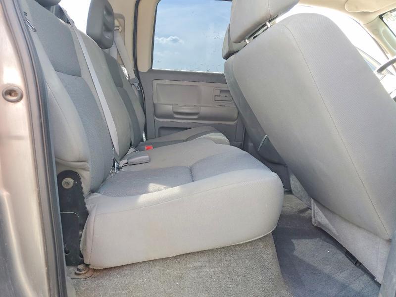 2006 Dodge Dakota Quad SLT