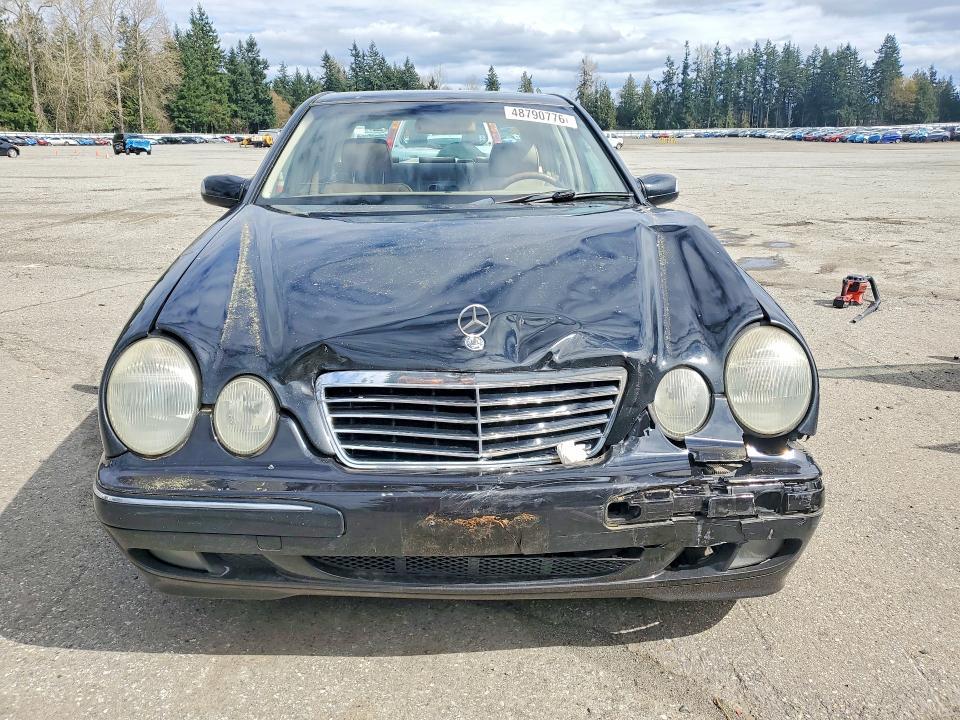 2001 Mercedes-Benz E 320