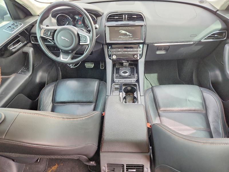 2019 Jaguar F-pace Prestige